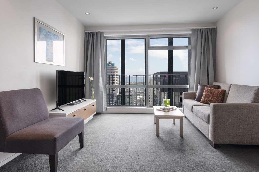 Auckland Harbour Suites Phòng bức ảnh